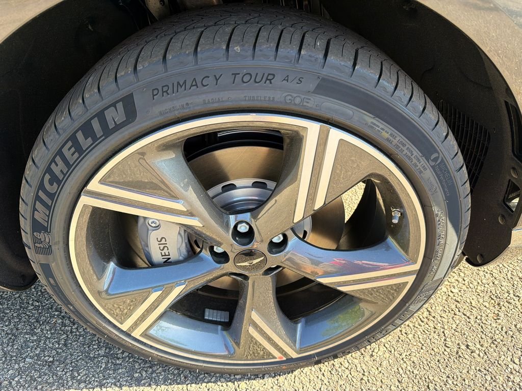 New 2026 Gray Genesis 2.5T Prestige image 12