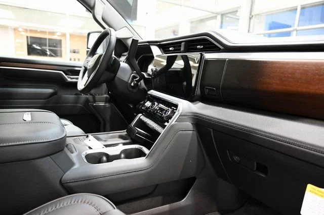 2026 GMC Sierra 2500HD Denali - Photo 17