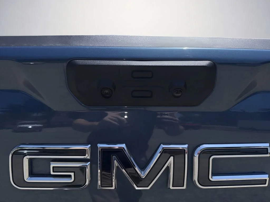 Used 2025 Downpour Metallic GMC Denali Ultimate image 34