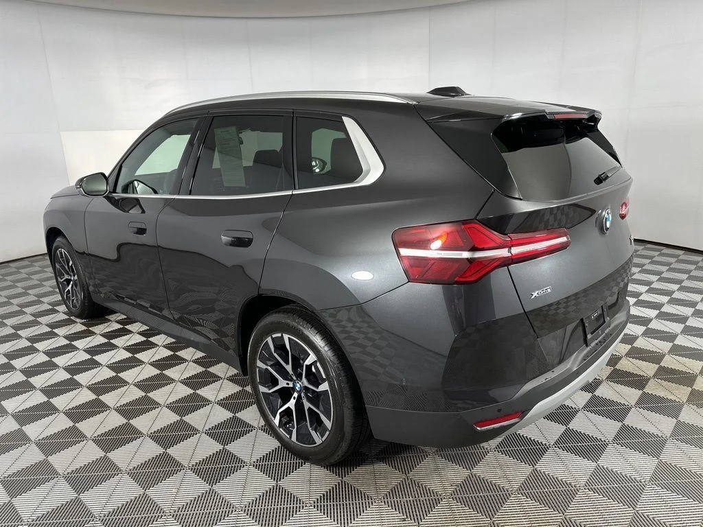Used 2025 Dark Graphite BMW 30 xDrive image 27