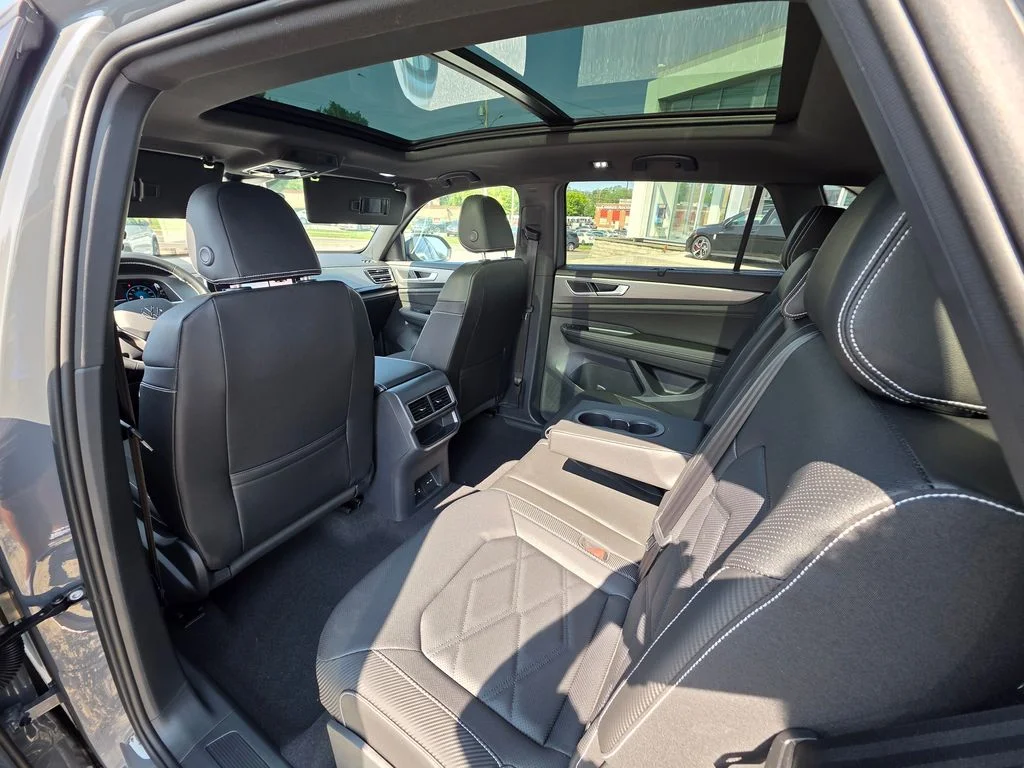 2026 Volkswagen Atlas Cross Sport SE w/Tech - Photo 23