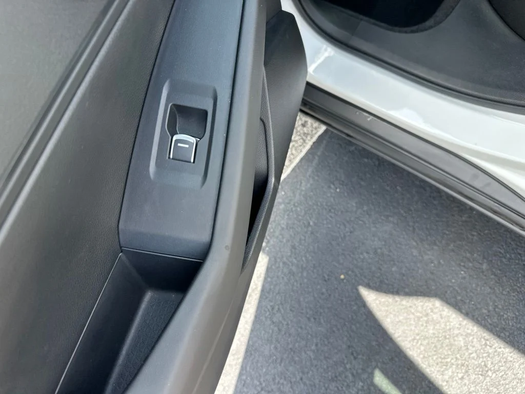 2023 Honda Accord EX - Photo 14