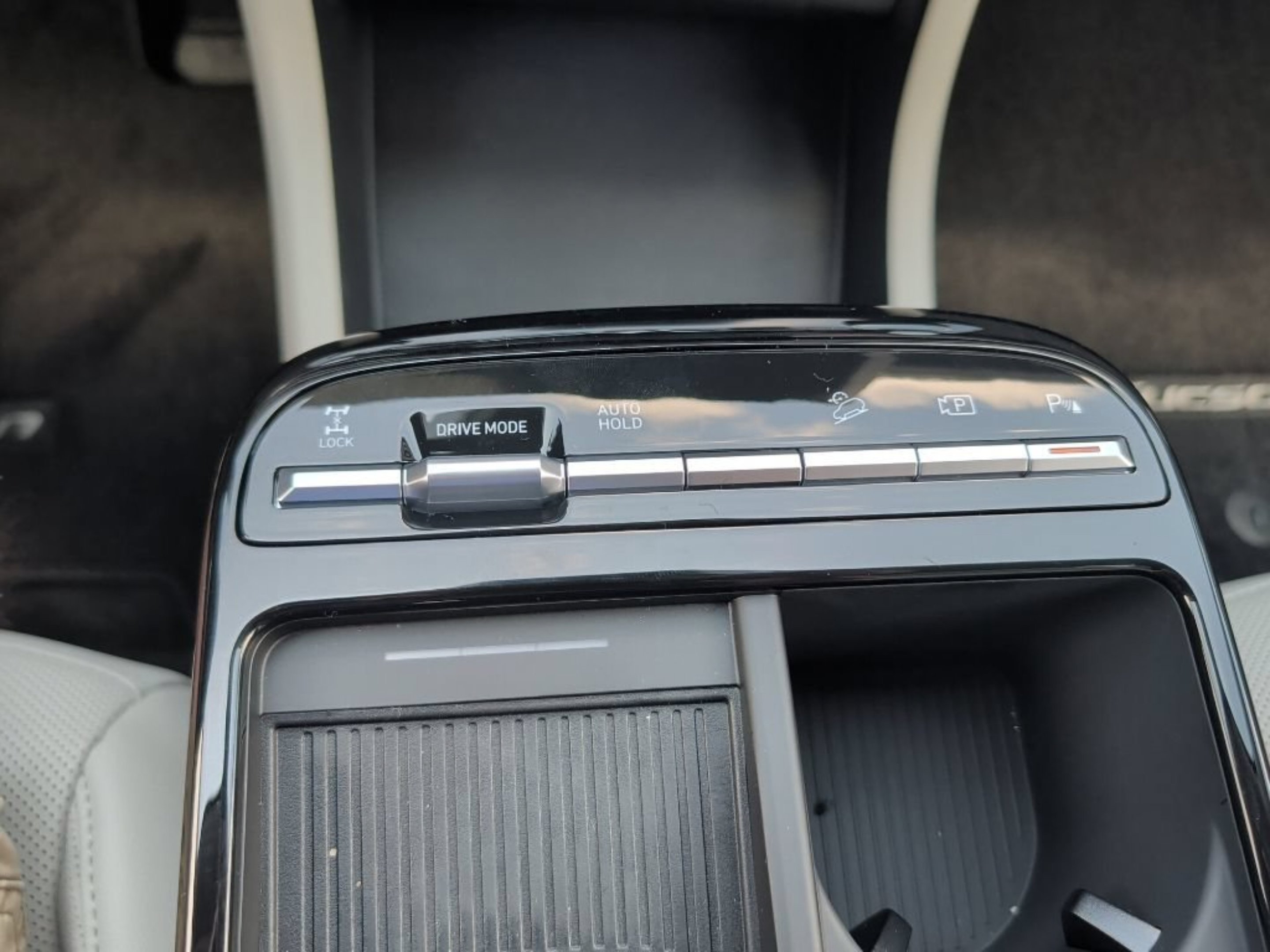 New 2026 Ecotronic Gray Hyundai Limited image 16