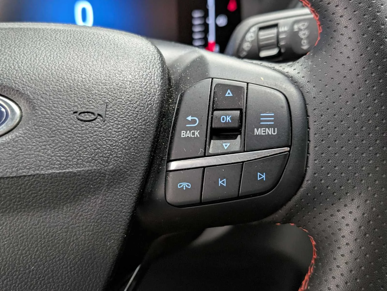 Used 2023 Carbonized Gray Ford ST-Line image 33