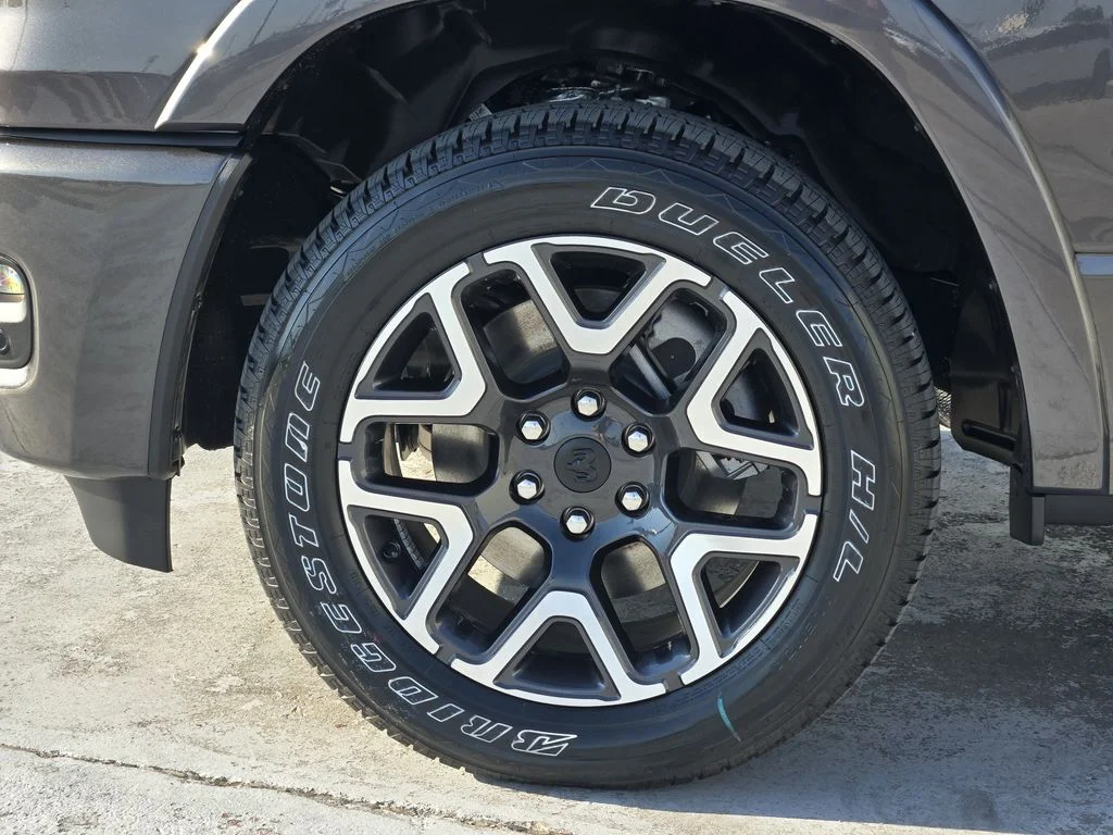 New 2026 Granite Crystal Metallic Clearcoat Ram Laramie image 10