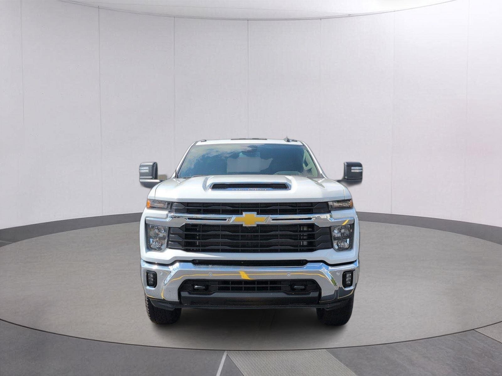 New 2026 Summit White Chevrolet LT image 19