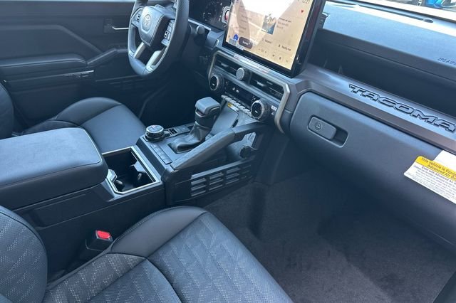2026 Toyota Tacoma TRD Off Road - Photo 15
