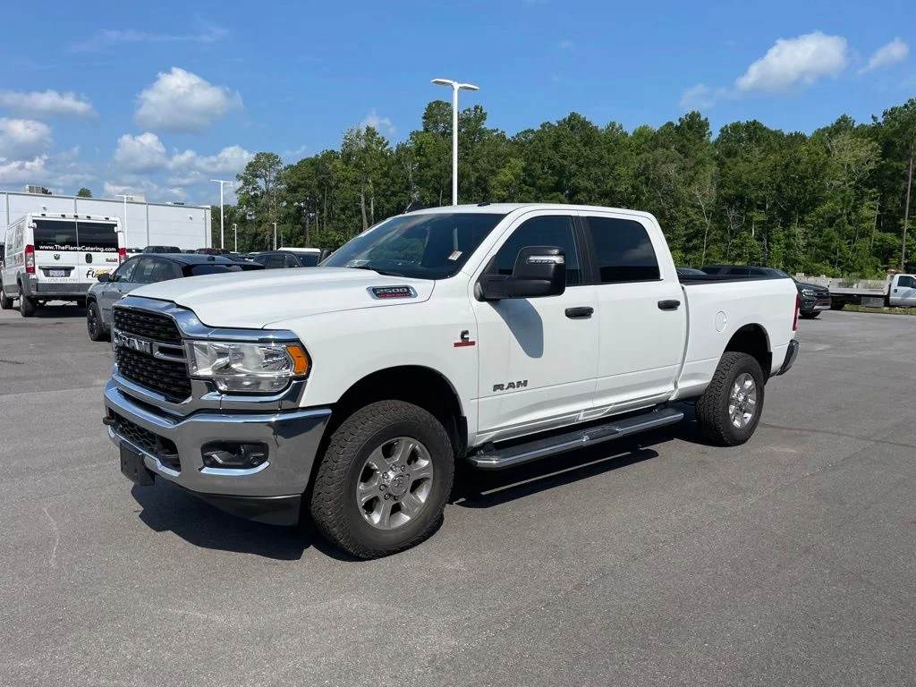 Used 2023 White Ram Big Horn image 2
