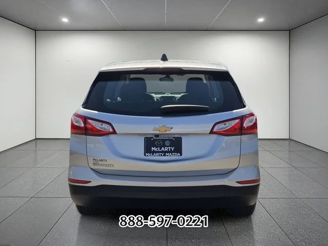 Used 2021 Silver Chevrolet LS image 4