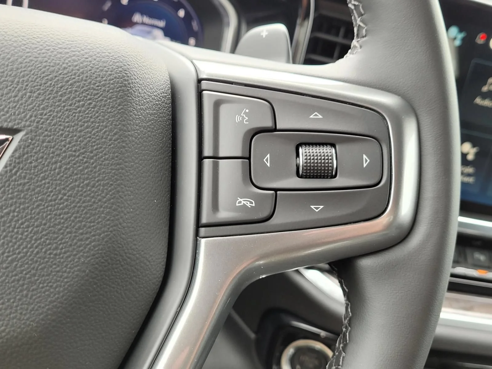 2026 Chevrolet Silverado 1500 LTZ - Photo 21