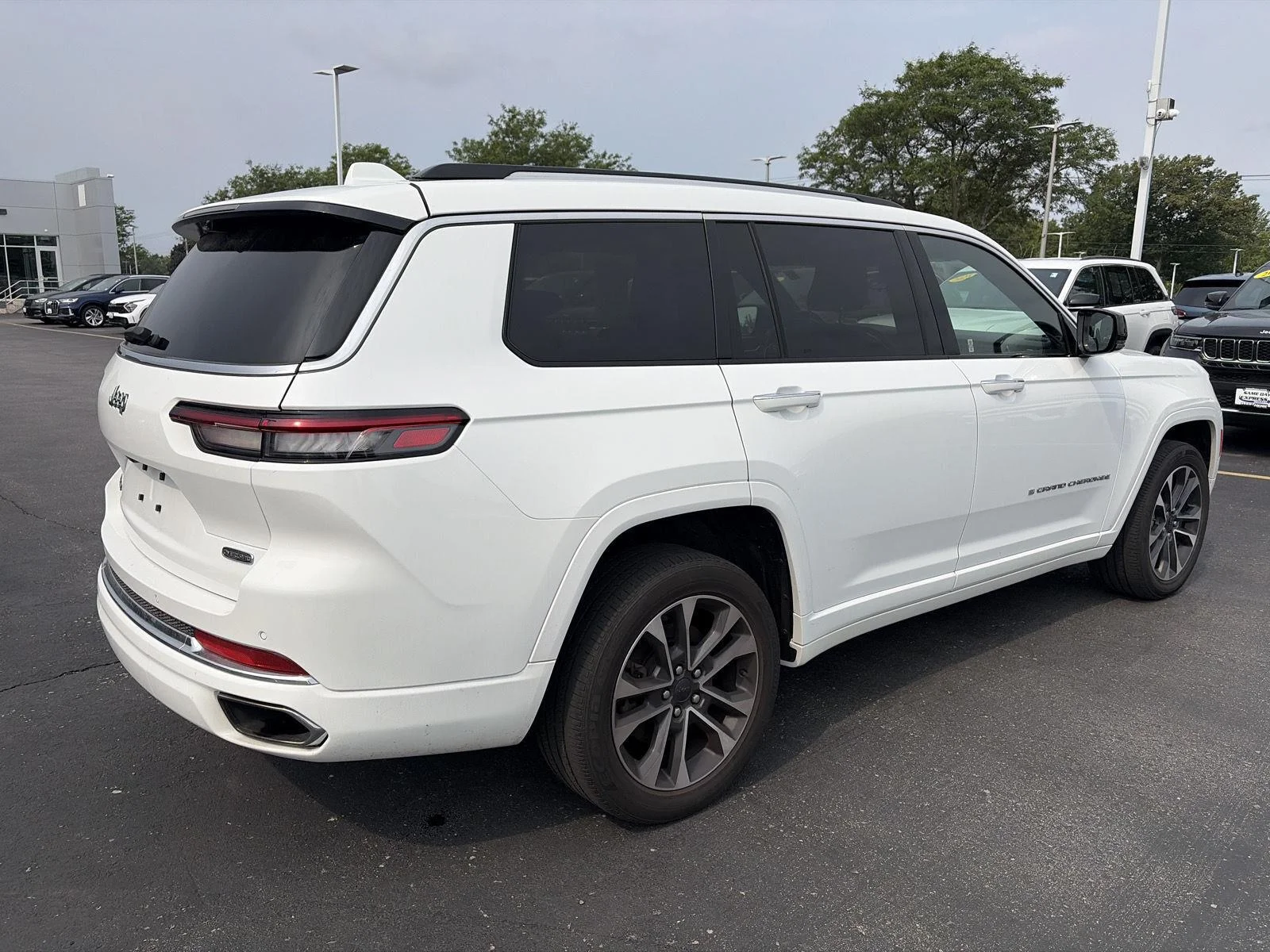 Used 2021 Bright White Clearcoat Jeep Overland image 7