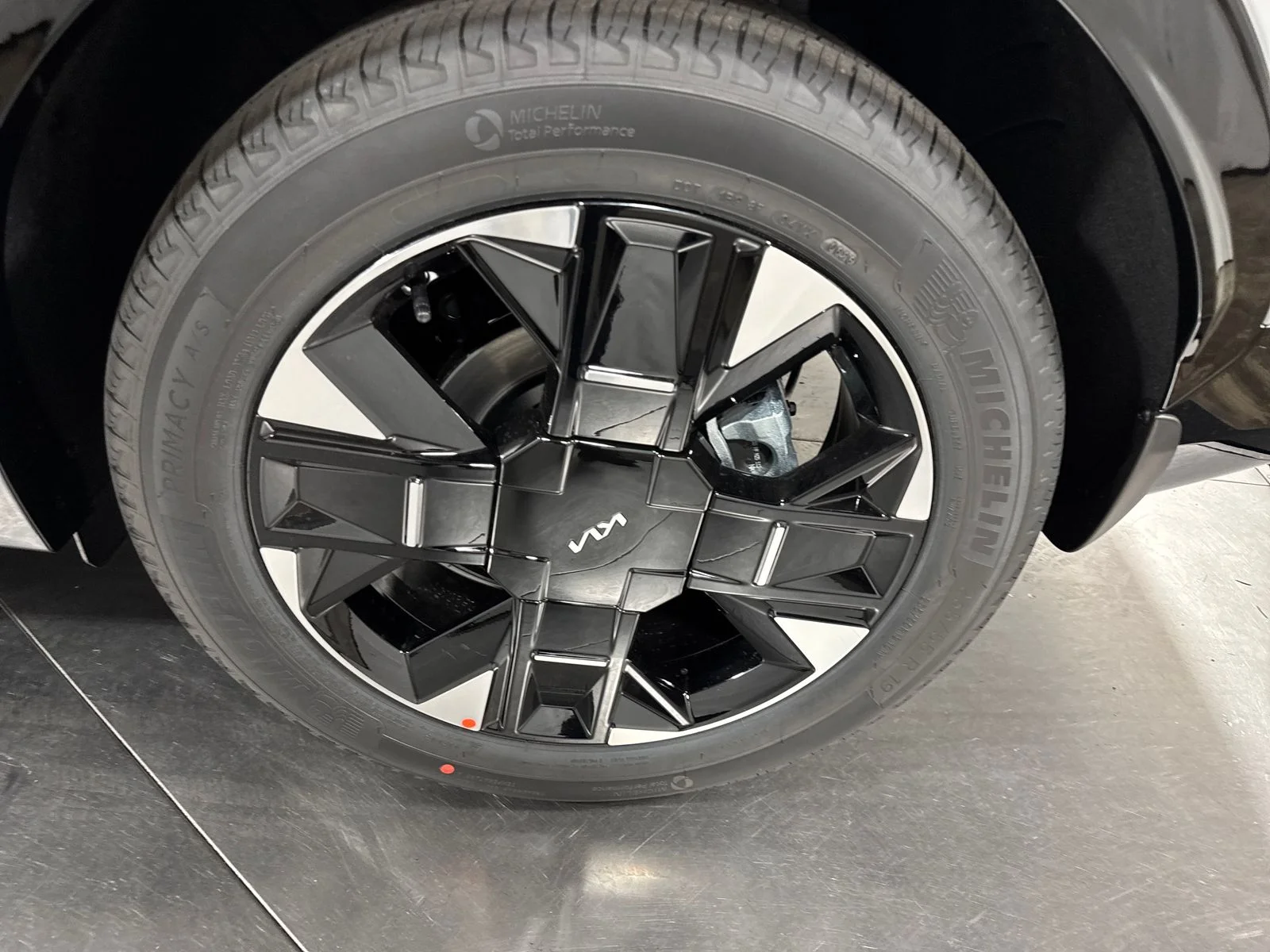 New 2026 Gray Kia SX-Prestige image 12