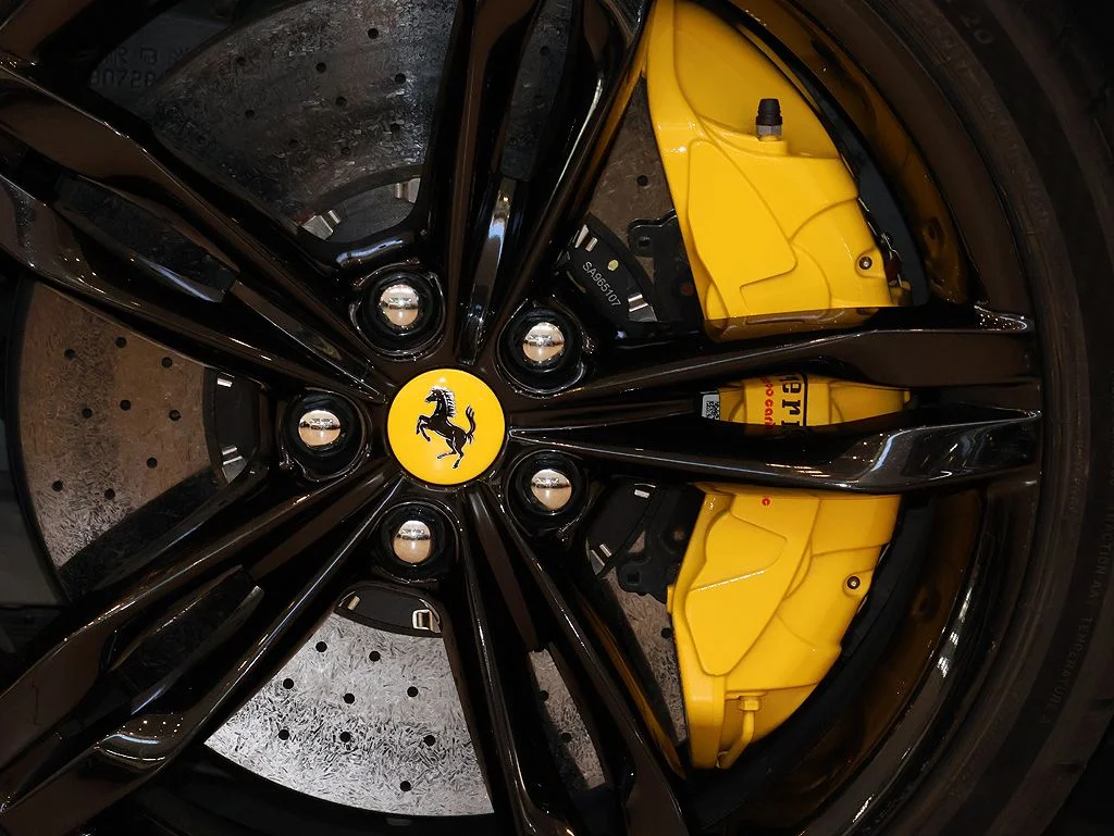 Certified Used 2025 Viola Hong Kong Ferrari  image 60