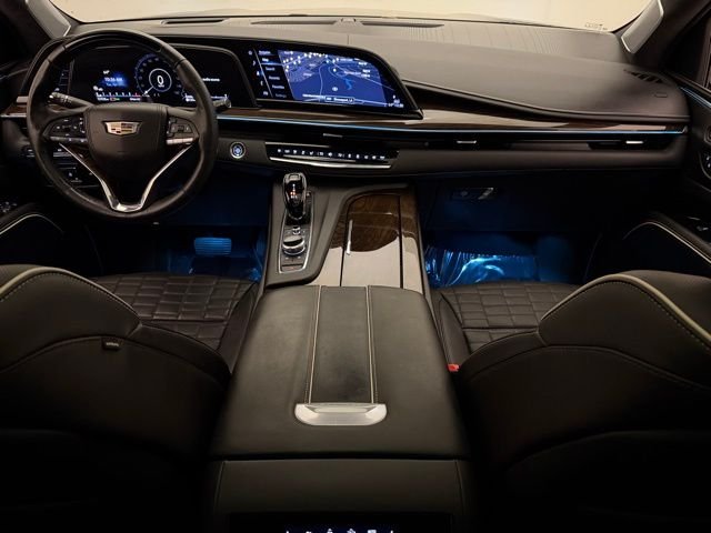 Used 2023 Black Raven Cadillac Premium Luxury Platinum image 30