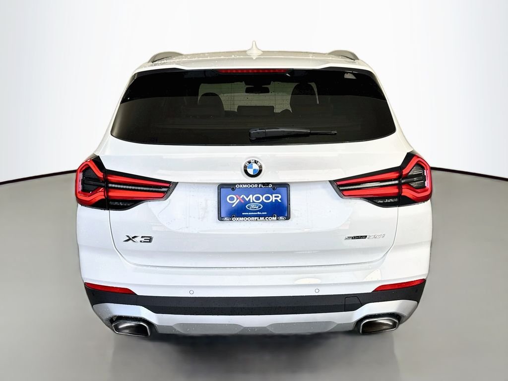 Used 2022 Alpine White BMW sDrive30i image 12