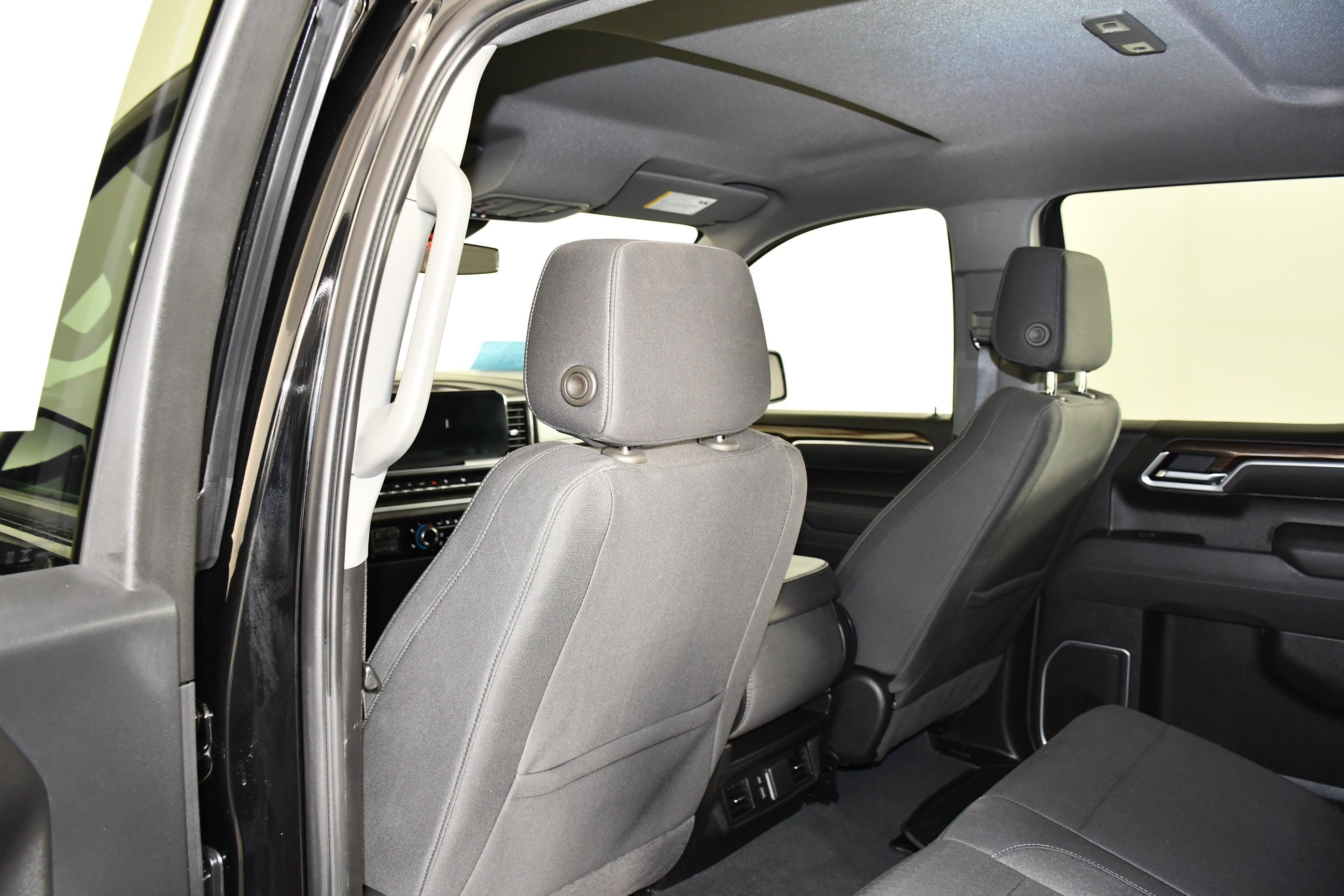 Used 2026 Black Chevrolet LT image 49
