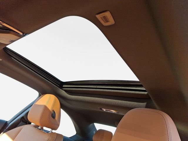 2026 BMW 2 Series 230i - Photo 10