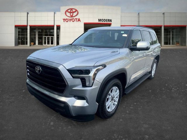 2025 Toyota Sequoia SR5