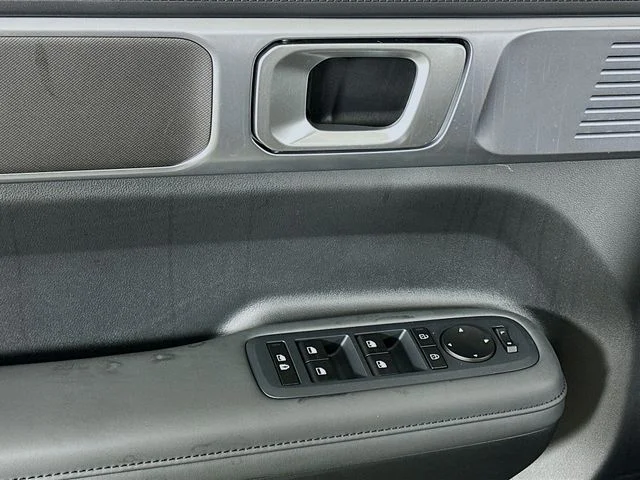 New 2026 Hyundai SANTA FE HYBRID SEL