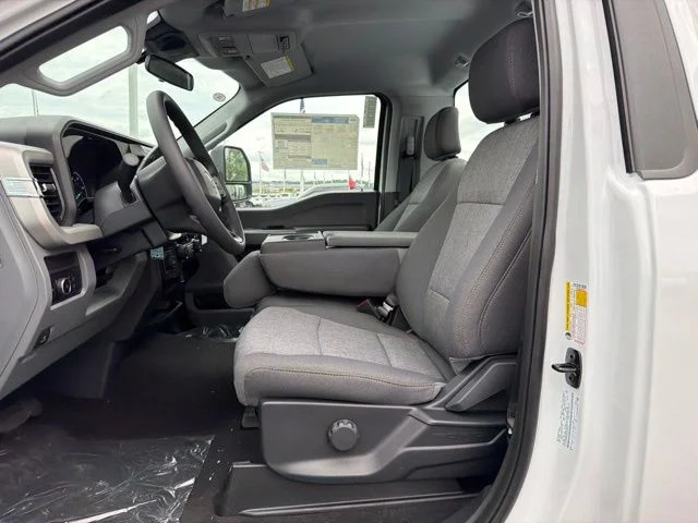 New 2027 Oxford White Ford XL image 27