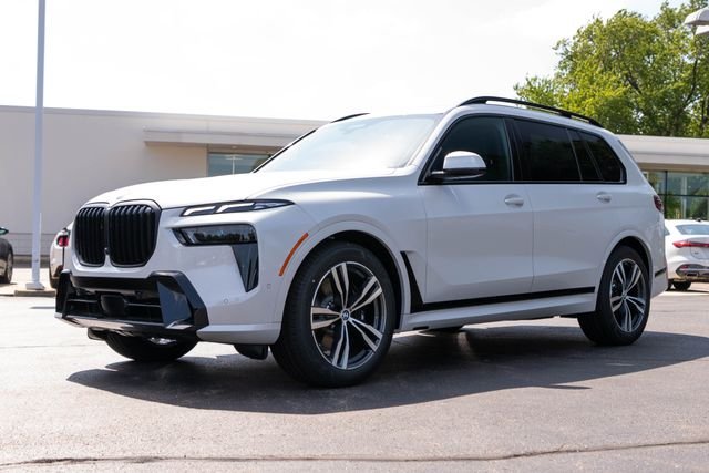 2027 BMW X7
