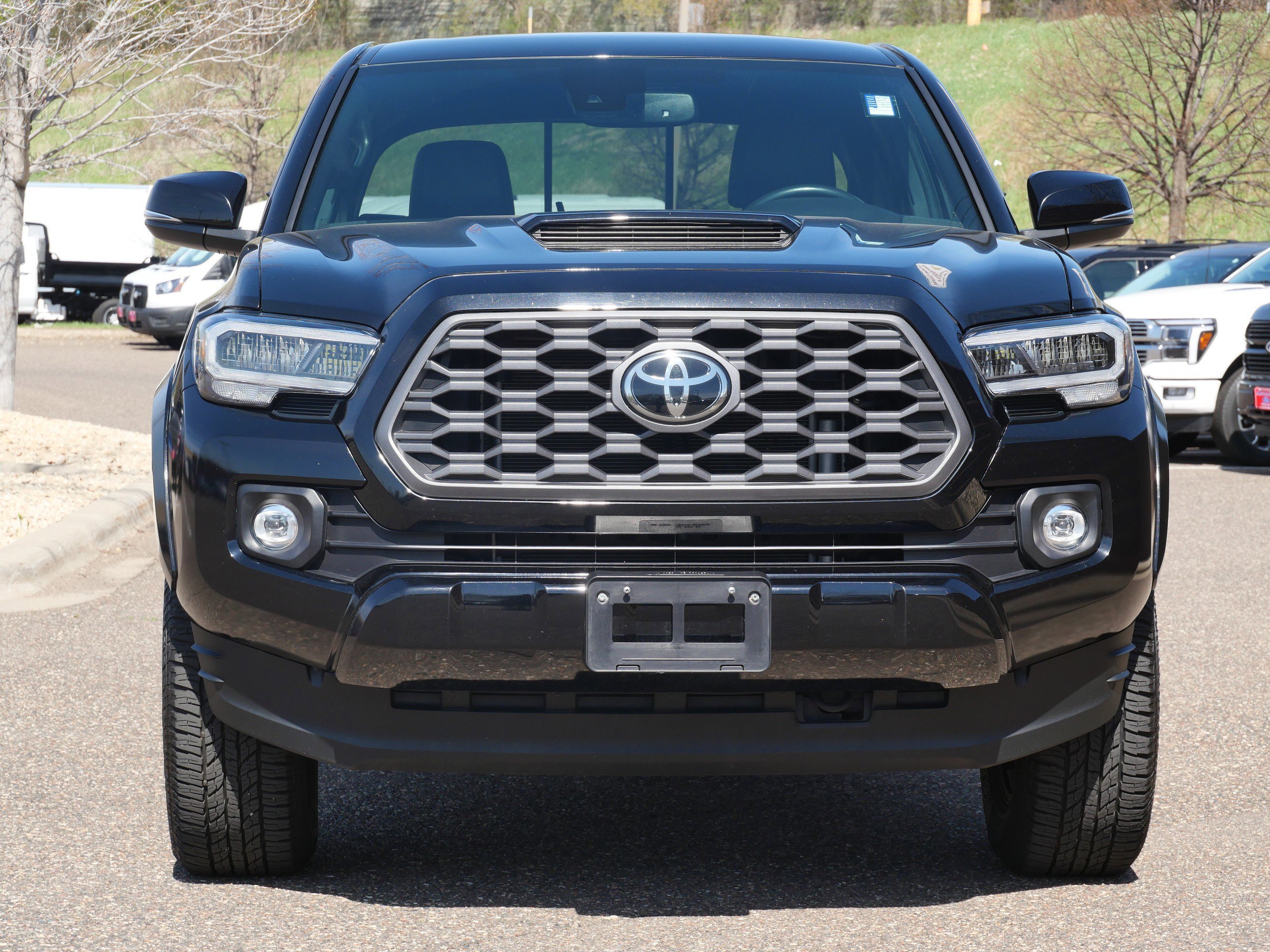 Used 2022 Toyota Tacoma TRD Sport with VIN 3TMDZ5BNXNM127971 for sale in Eden Prairie, Minnesota