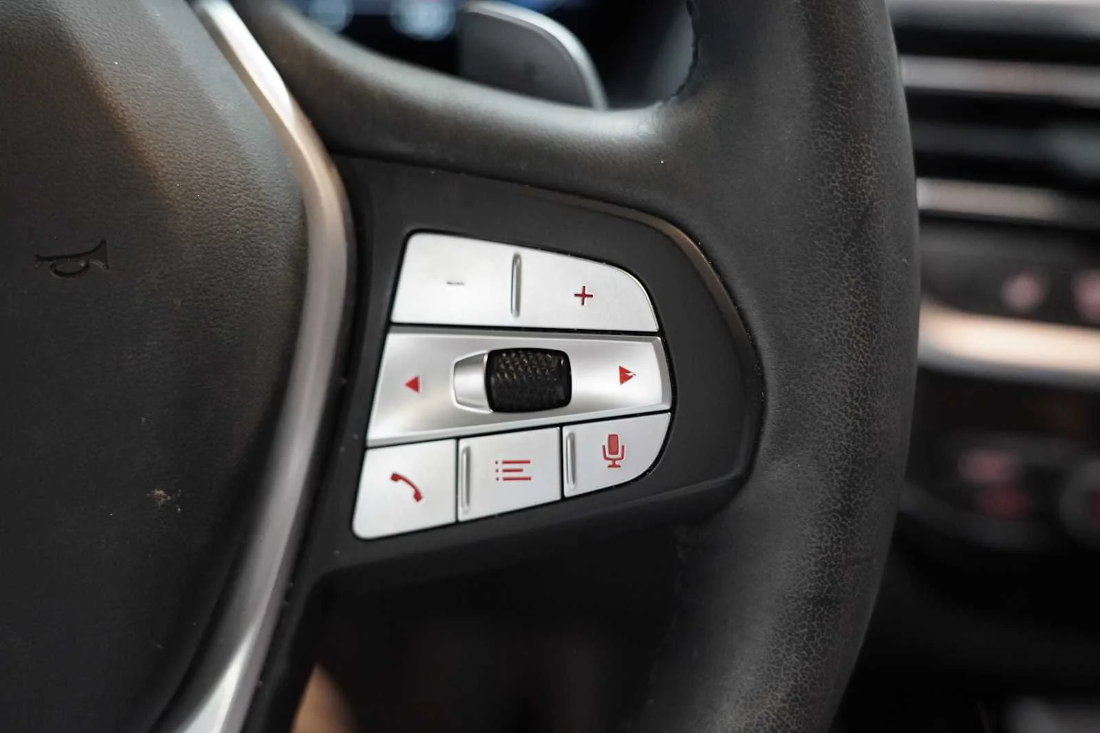 Certified Used 2024 Skyscraper Grey Metallic BMW xDrive30i image 19