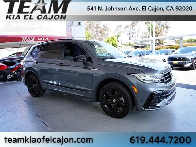 2023 Volkswagen Tiguan SE R-LINE BLACK - Photo 9