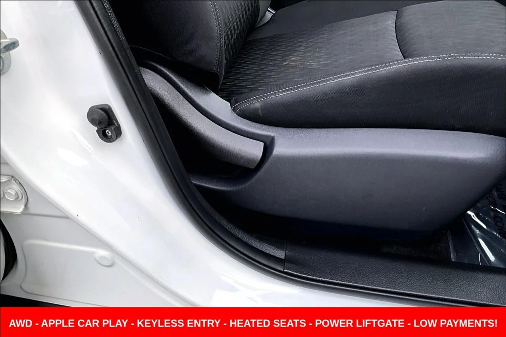 Used 2019 White Nissan SV image 35
