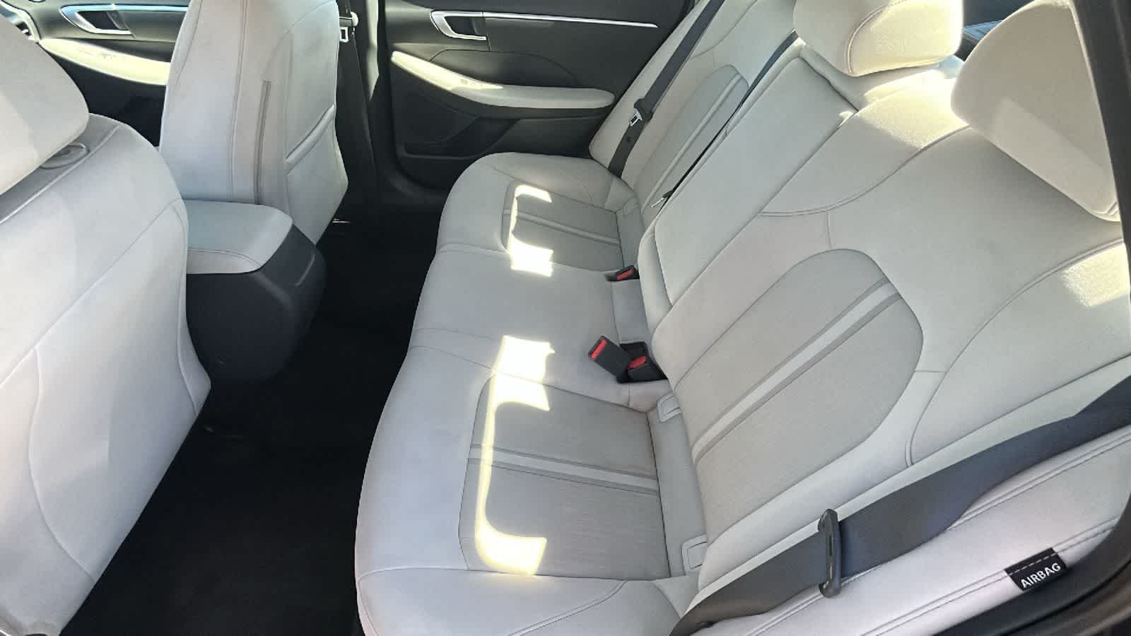 Certified Used 2025 Carbon Blue Hyundai SEL image 24