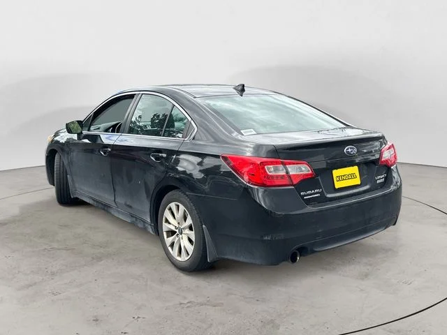 Used 2016 Black Subaru 2.5i image 7