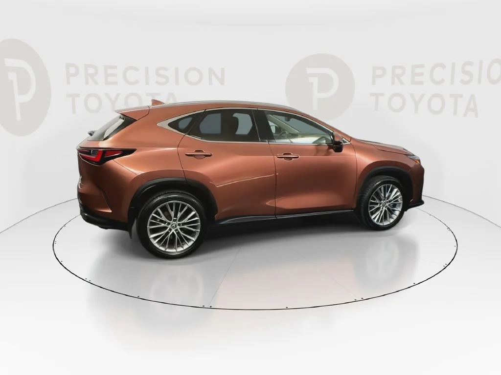 Used 2025 Copper Crest Lexus 350h Luxury image 22