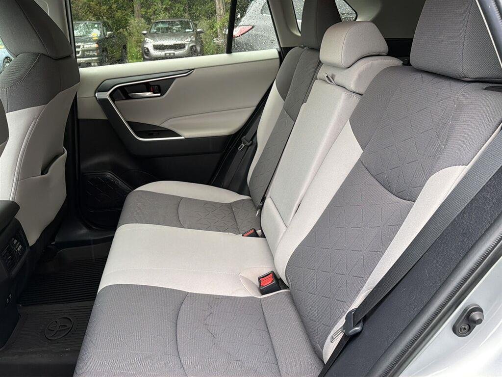 Used 2021 Silver Sky Metallic Toyota XLE image 15