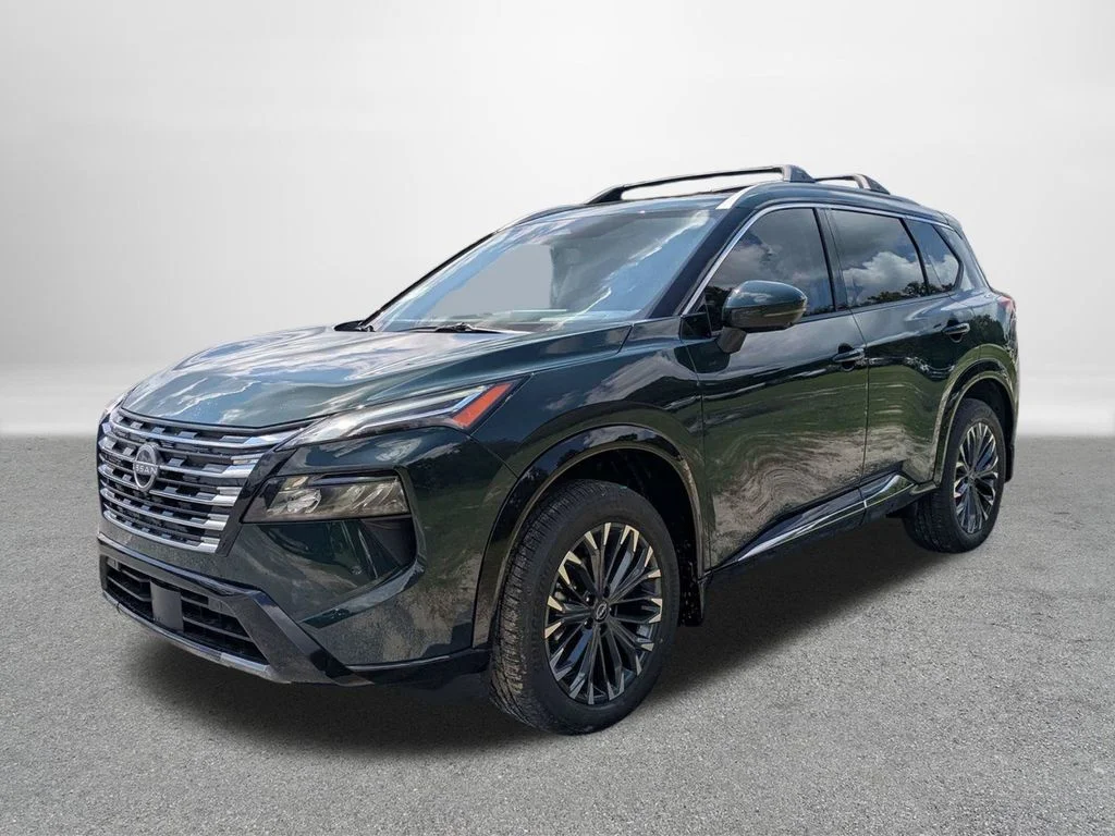 New 2026 Black Nissan Platinum image 7