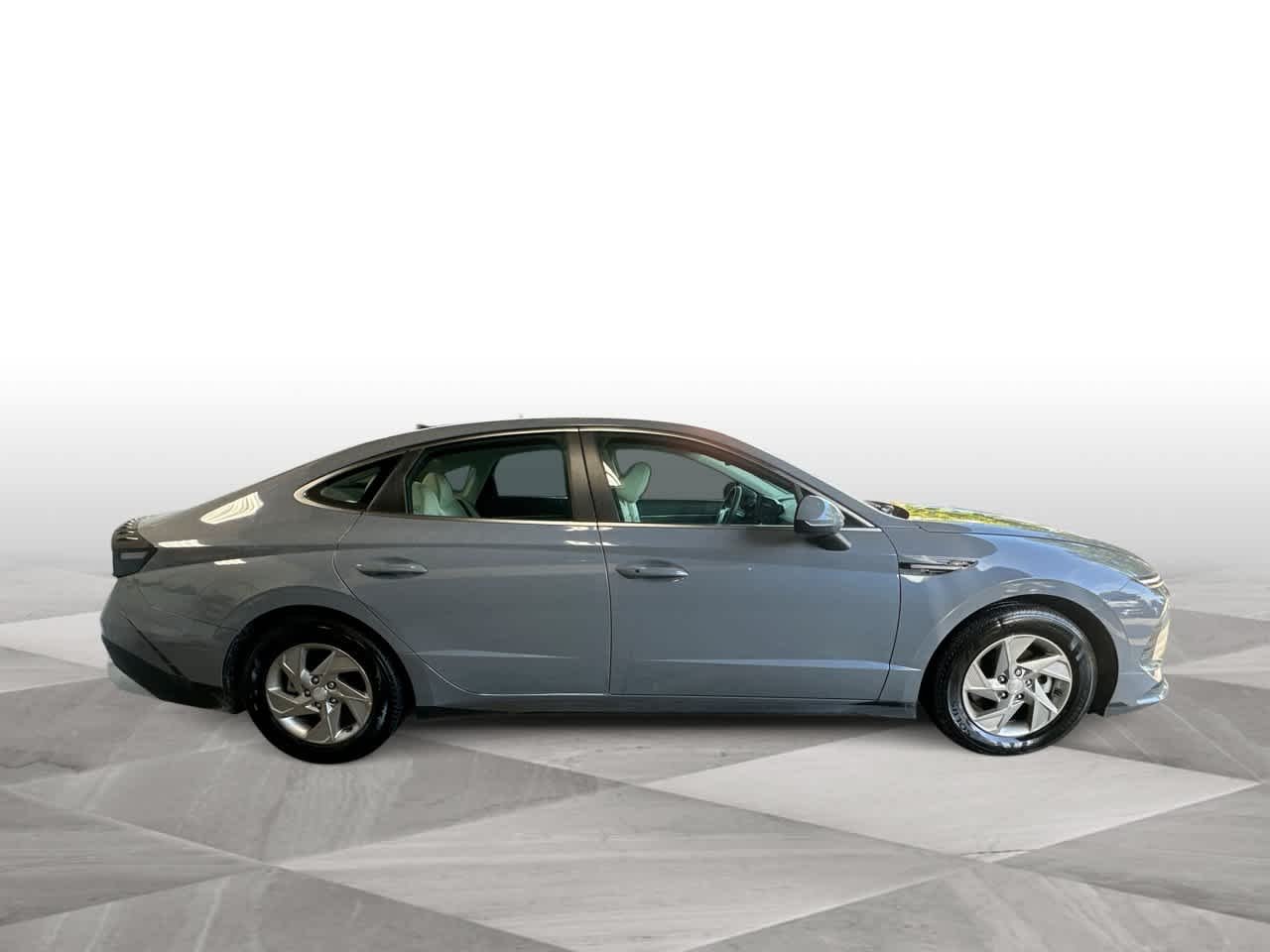 2026 Hyundai Sonata SE - Photo 9