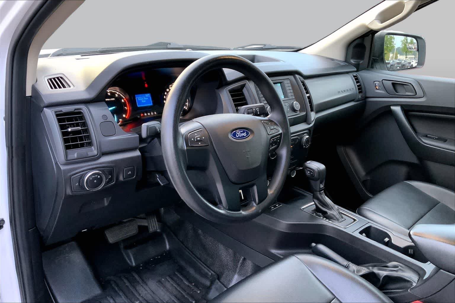 Used 2023 Oxford White Ford XL image 17