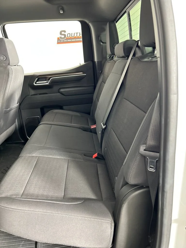 Used 2025 Summit White Chevrolet RST image 19