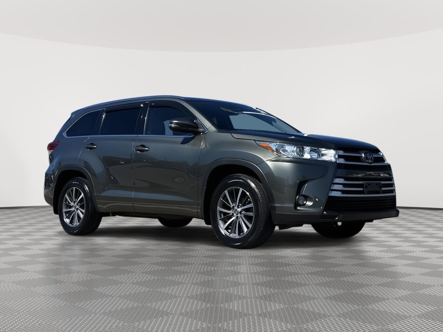 2017 Toyota Highlander
