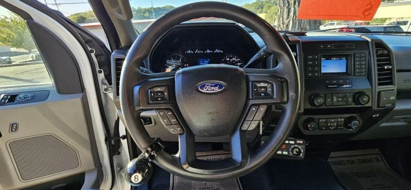 Used 2020 White Ford XL Cab & Chassis 2D image 17