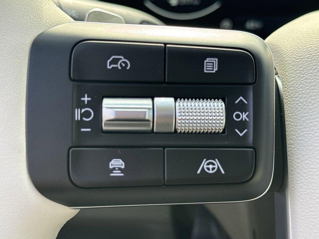 New 2025 White Hyundai Calligraphy AWD image 26