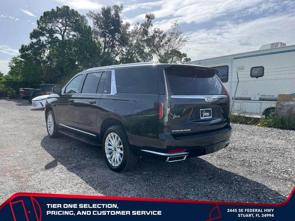 Used 2024 Galactic Gray Metallic Cadillac Premium Luxury image 7