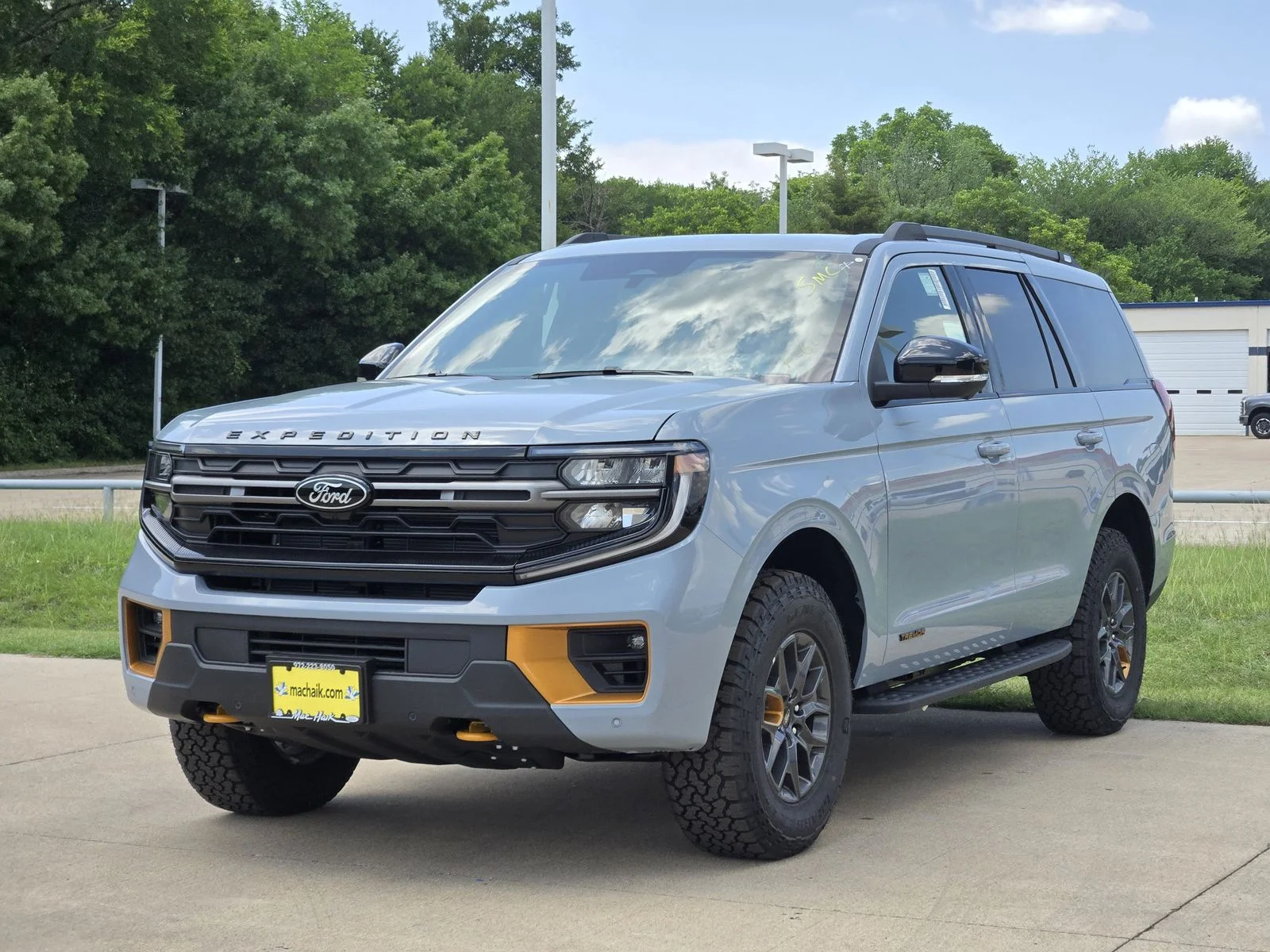 New 2026 Glacier Gray Metallic Tri-Coat Ford Tremor® image 2