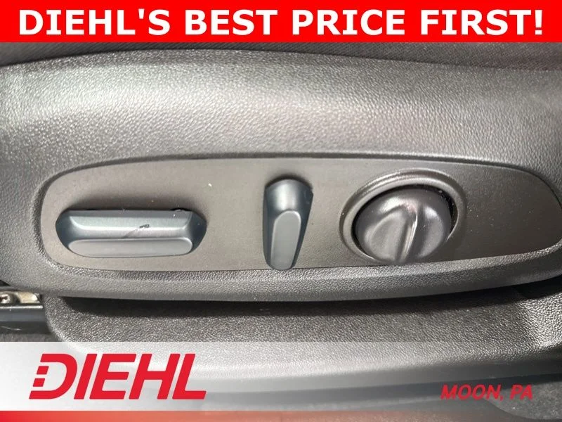 Used 2022 Gray Chevrolet LS image 20