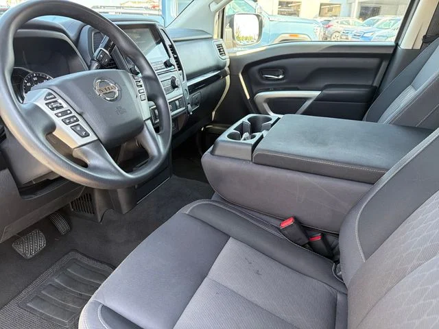 Used 2022 White Nissan SV image 18