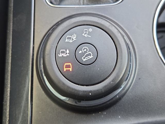 Used 2018 Burgundy Ford XLT image 11
