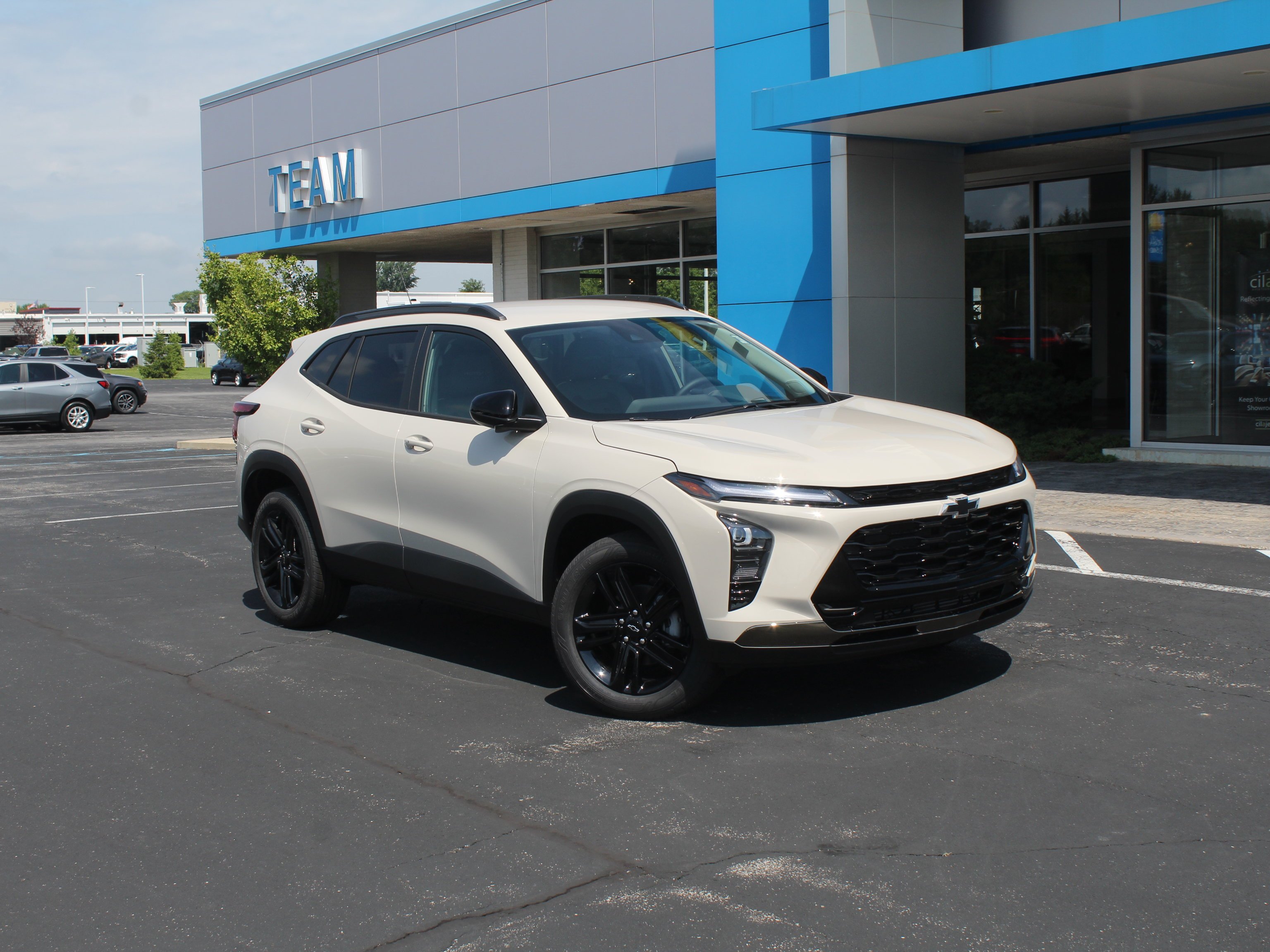 New 2026 White Sands Chevrolet ACTIV image 2