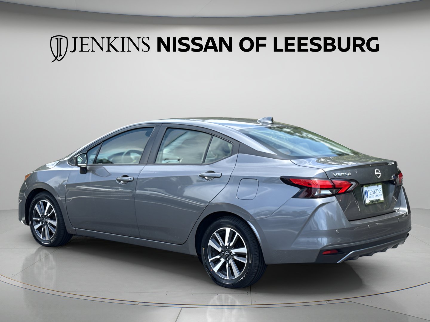 Used 2023 Gun Metallic Nissan SV image 7