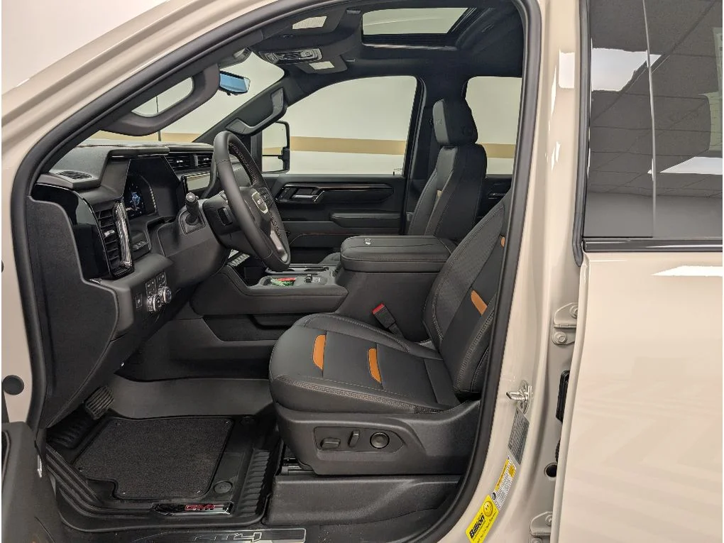 2026 GMC Sierra 2500HD AT4 - Photo 6