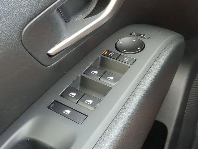 2025 Hyundai Tucson SE - Photo 21