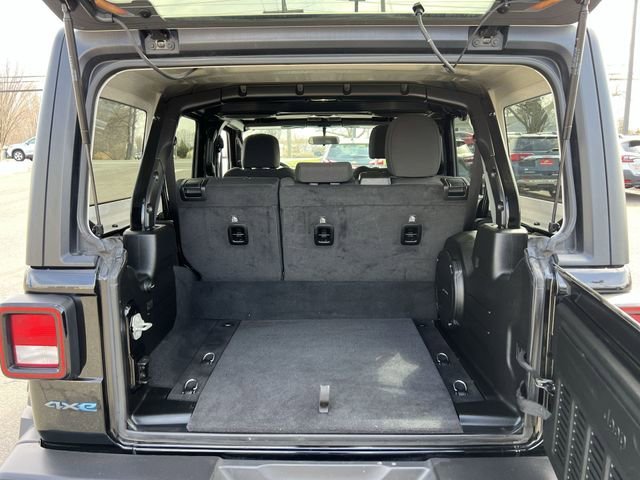 Used 2023 Black Jeep 4x4 image 26